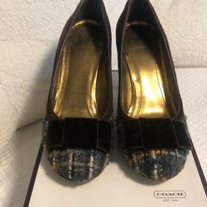 Coach Naomi Classic Pumps Brown Suede/Velvet Bow